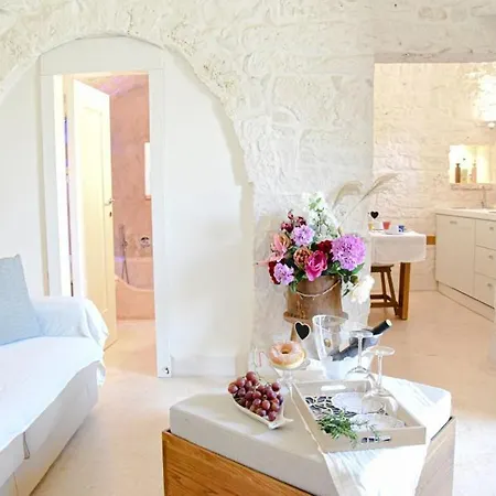 Villa Trulli Terrarossa Con Piscina