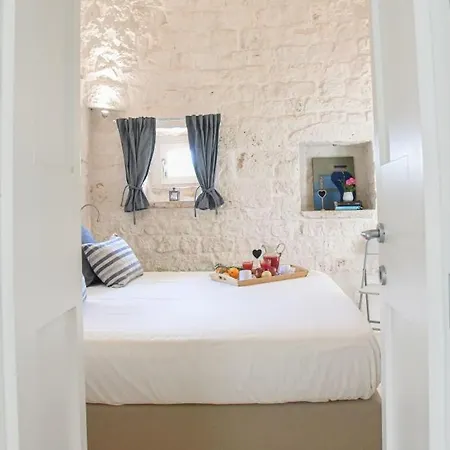 Villa Trulli Terrarossa Con Piscina